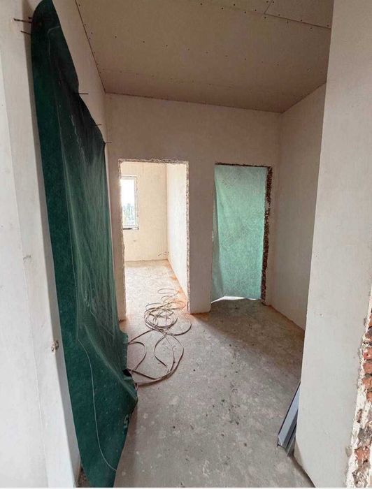 Осещина Вишгород Будинок 200 м² з басейном  9,5 соток  140 000 $ ТОРГ