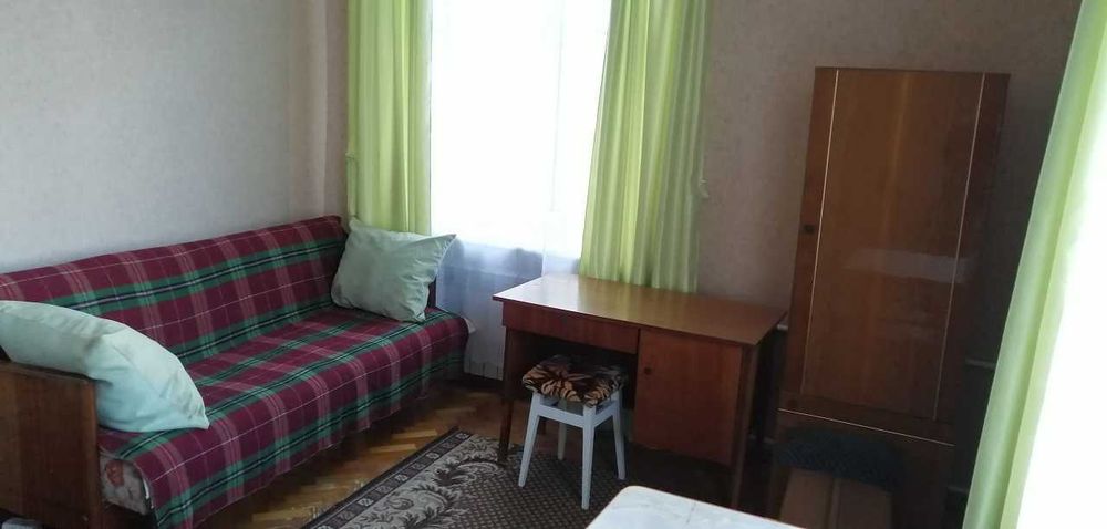 Здам кімнату на метро  Дарниця(5 хвилин пішки) 6000грн+ком.
