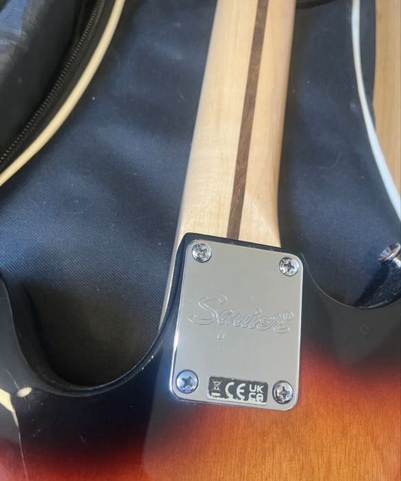 Gitara Fender Squier Starcaster+pokrowiec