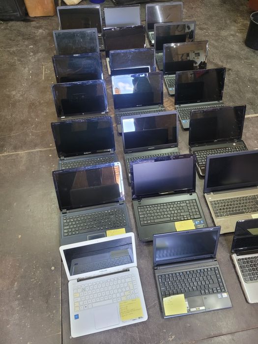 Ноутбуки HP, Acer, Toshiba, Asus, Medion під реалізацію чи на запчастини