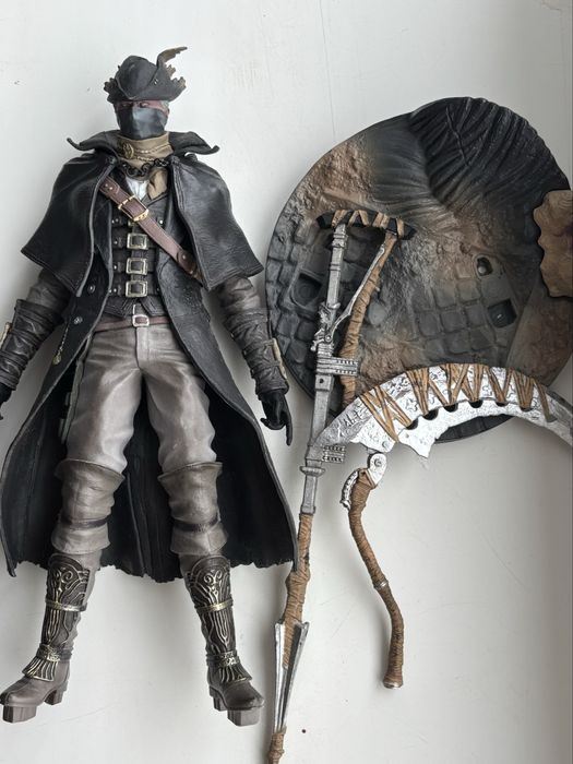 Фігурка мисливця Bloodborne