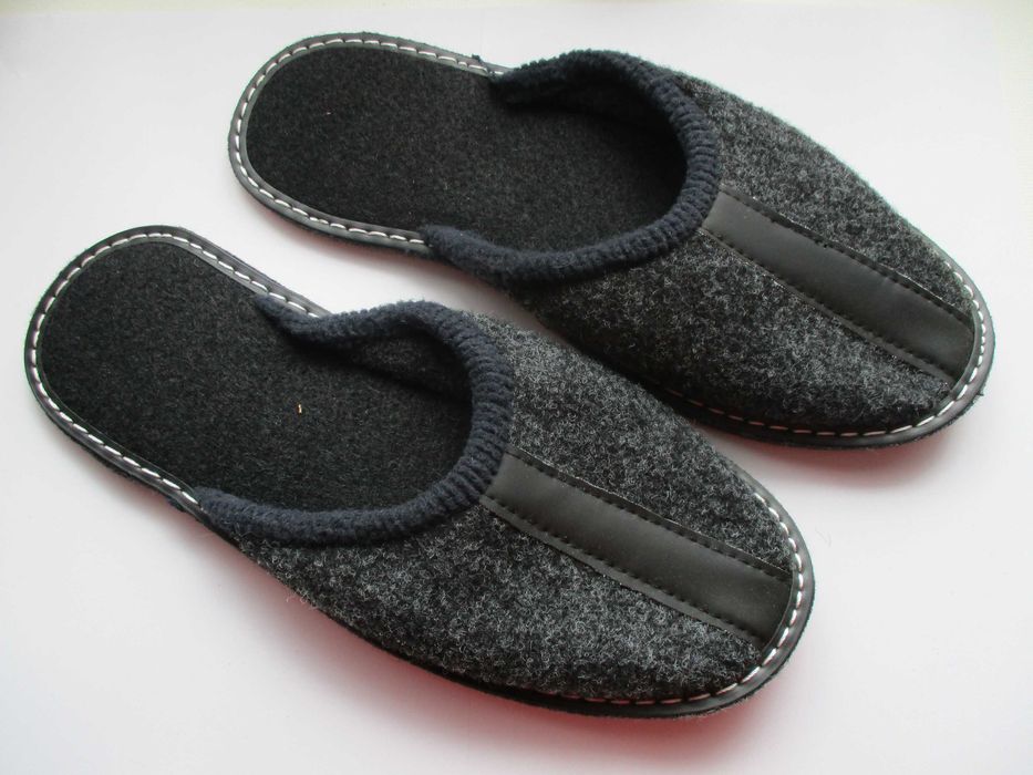 Nowe pantofle męskie filcowe rozmiar 41