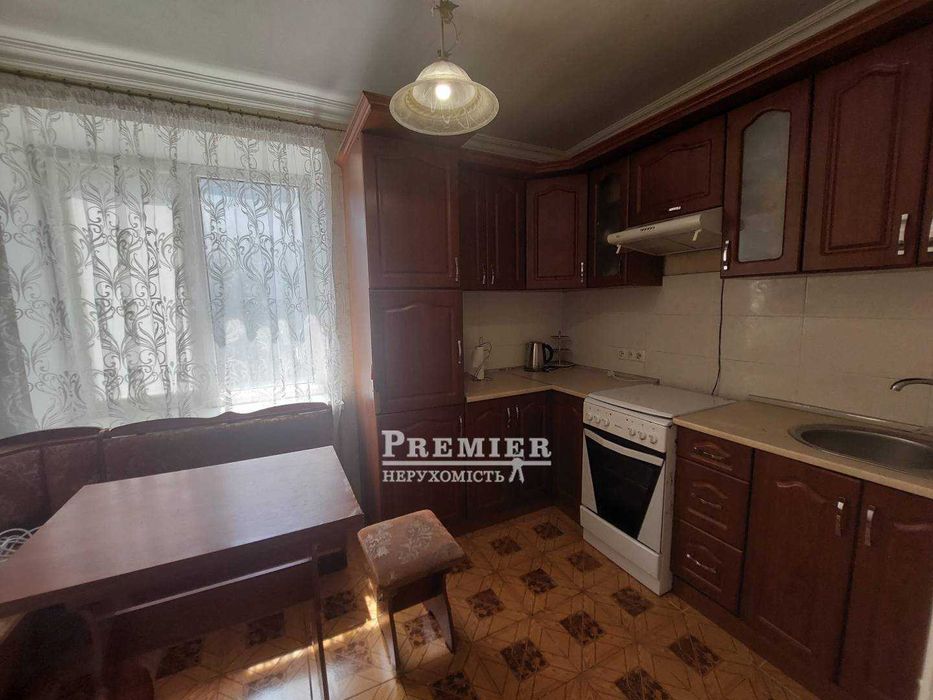 2-кімнатна квартира 52 кв.м з ремонтом Заболотного