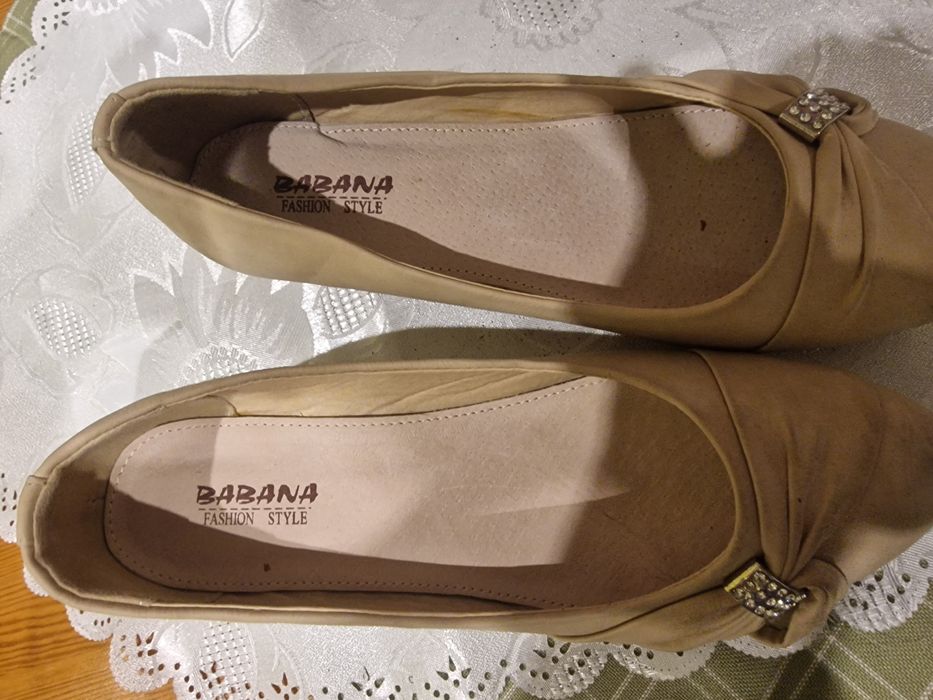 Pantofle  damskie  39