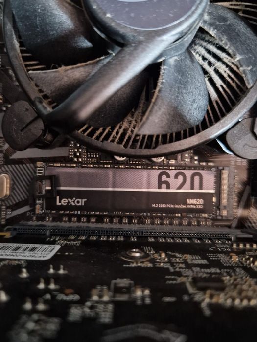 Komputer stacjonarny AMD Radeon RX6600