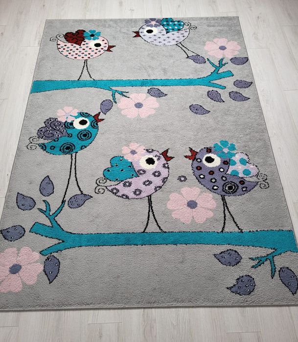 Duży dywan do pokoju dziecięcego