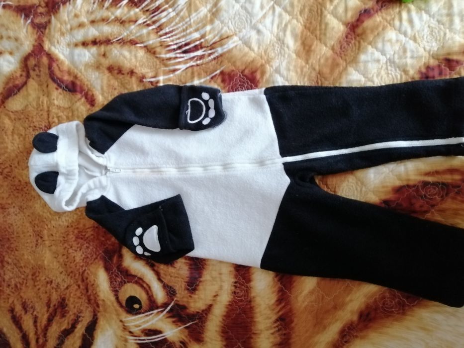 Продам піжама - ромпер.