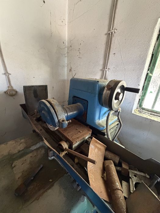 Retificadora industrial Monoprecis – máquina de precisão