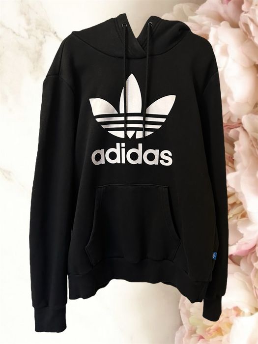 Czarna bluza kangur z kapturem Adidas