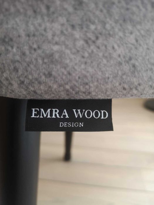 EMRA WOOD - krzesła tapicerowane - 6 sztuk