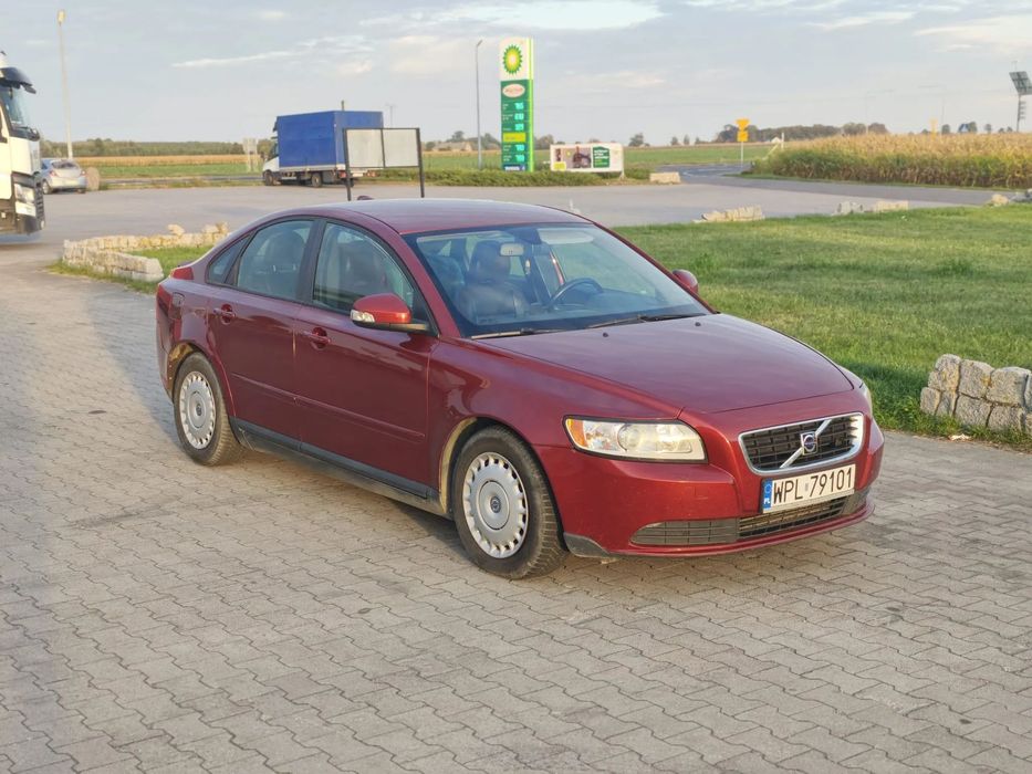 Volvo S40