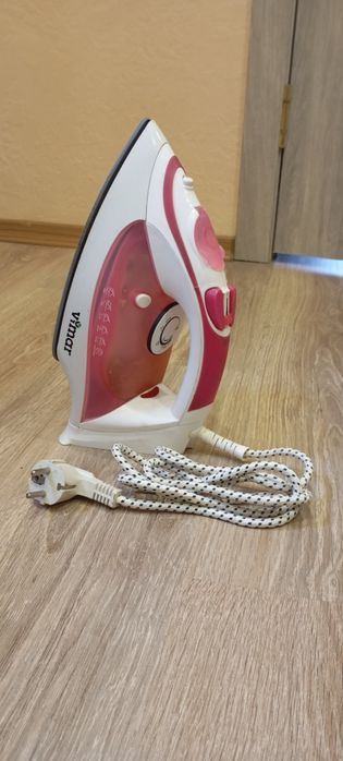 Праска(утюг)повністю справна