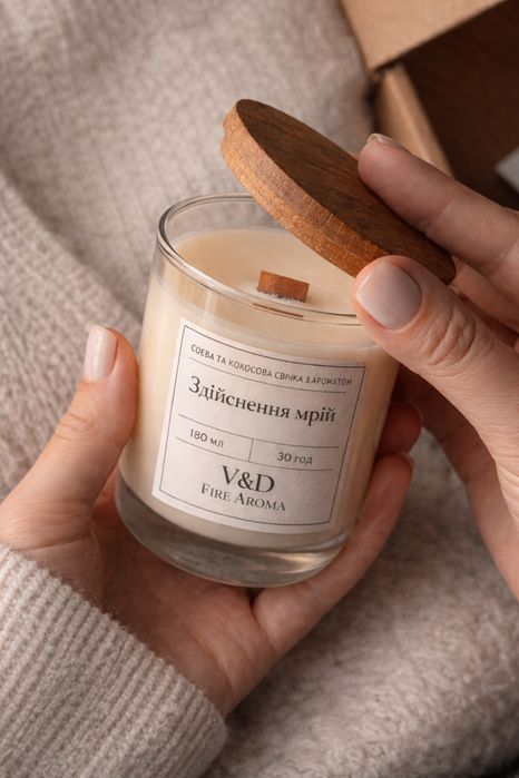 Свічка з екологісного соевого та кокосоаого воску з ароматом