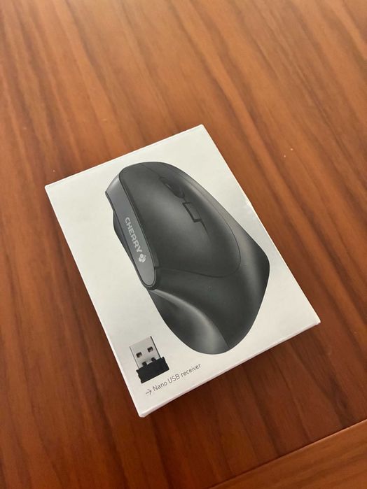 Rato Ergonómico sem fio Cherry MW 4500