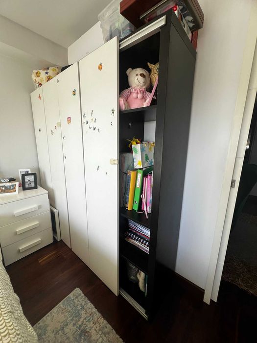 Estante KALLAX 1,82x1,82, com portas