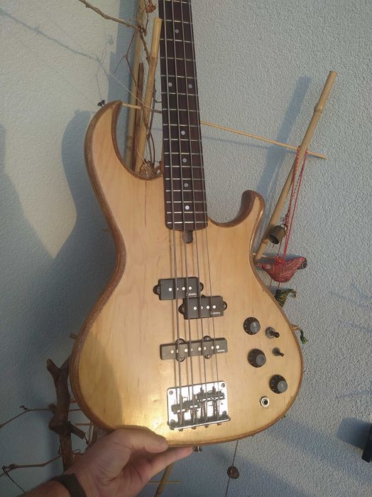 Gitara basowa Aria Pro 2 Korea