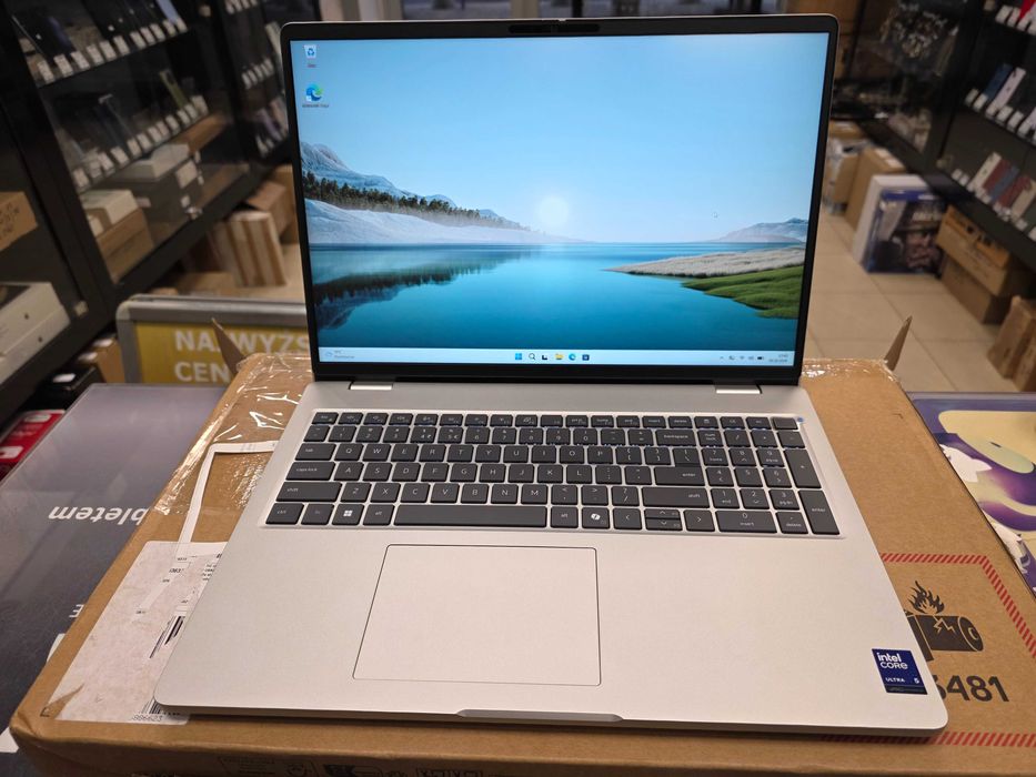 DELL PRO 16 PC16250/ Ultra 5 235U 2.00 GHz/ 16GB DDR5 5600 MHz/ Intel Graphics/ 16" WUXGA/ W11 PRO/ Grade A+/ gw DELL do 19.07.29