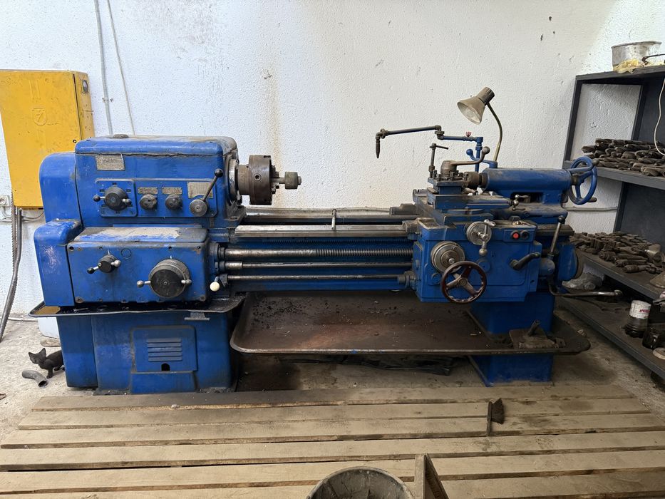 Продам токарный станок