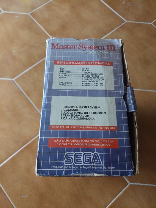 Master System iii Compact na caixa