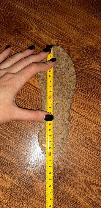 Демисезонные  сапоги для девочки