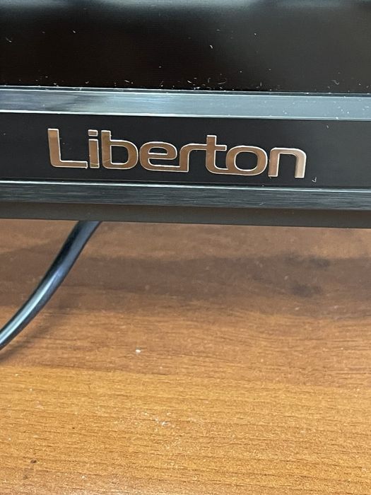 Телевізор Liberton 40", смарт ТВ
