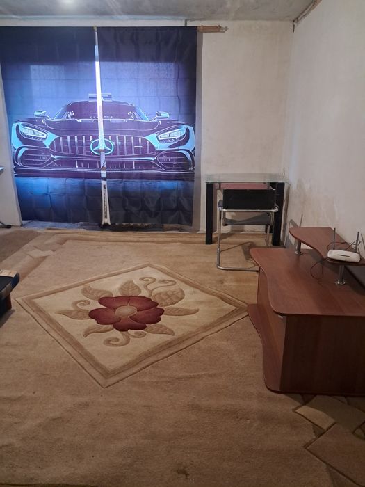 Сдам 2х комнатную квартиру в центре г. Славянск сдаю трёх комнатную на любой срок