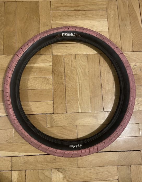 Części bmx (opony,zębatki,suport,gripy,peg)