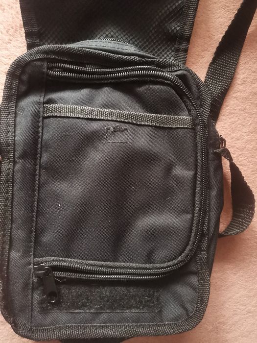 Organizer męski na ramię saszetka