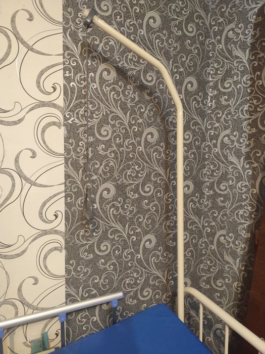 Медичне ліжко для лежачих хворих