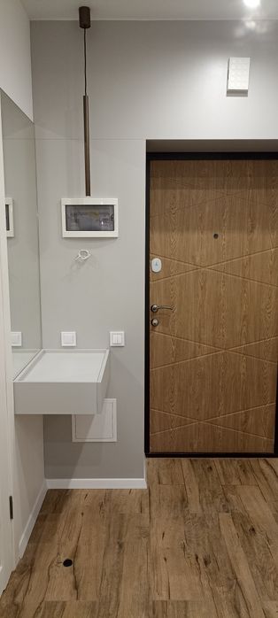 Погодинно подобово новобудова центр   власник виписую документи