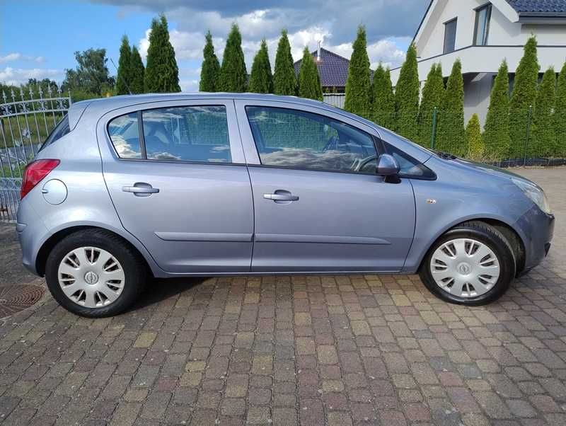 Corsa s-d-Klimatron-Tempomat-grzane fotel i kierownica-komp-parktronic-halogen