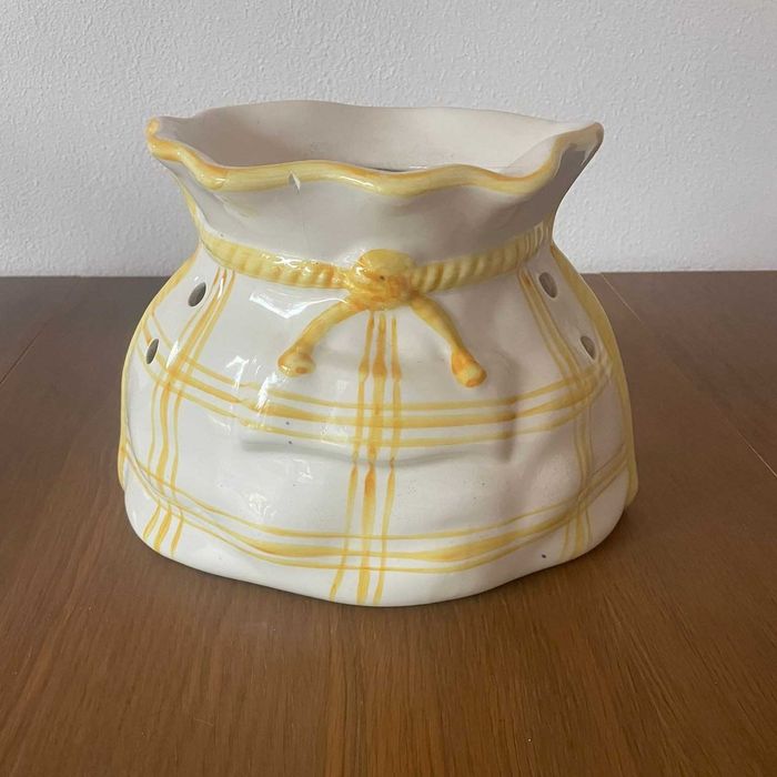 Glazed Ceramic Jar435562882469744640
