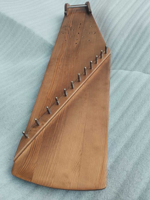 Kantele, Gusli, Gęśle