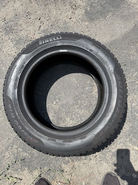 205/60 R16 Pirelli SottoZero 3 /Італія/зима/2шт./2024рік/
