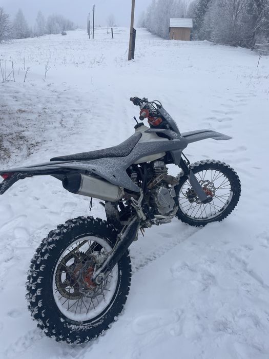 Продам кові адванц 250 рік 2025