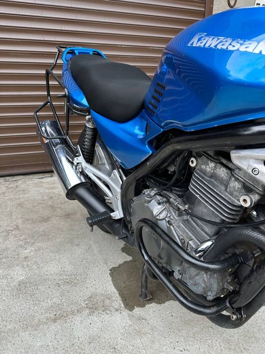 Kawasaki er 5 500