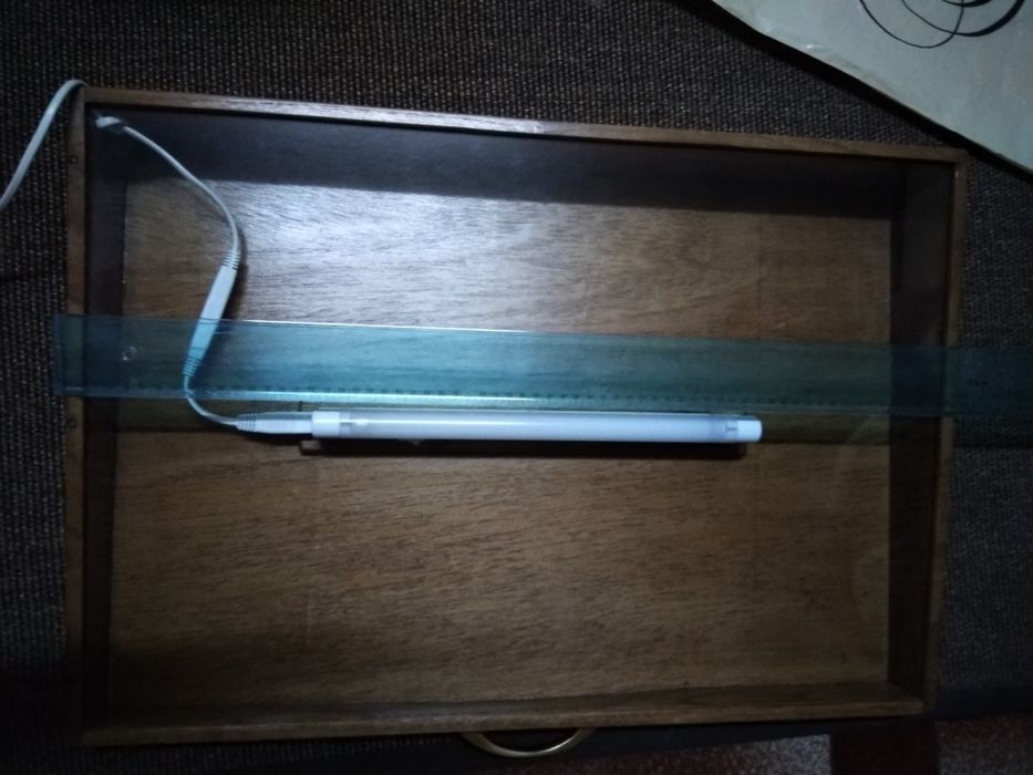 Mesa de luz  de madeira64741167746817123