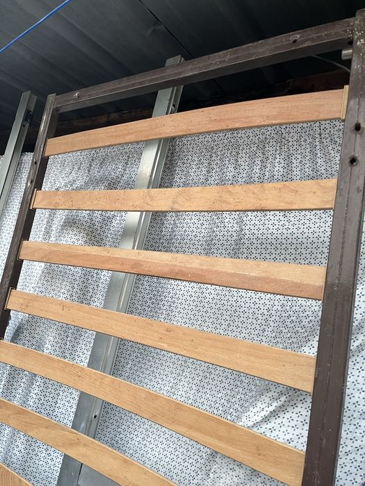 Estrado cama solteiro