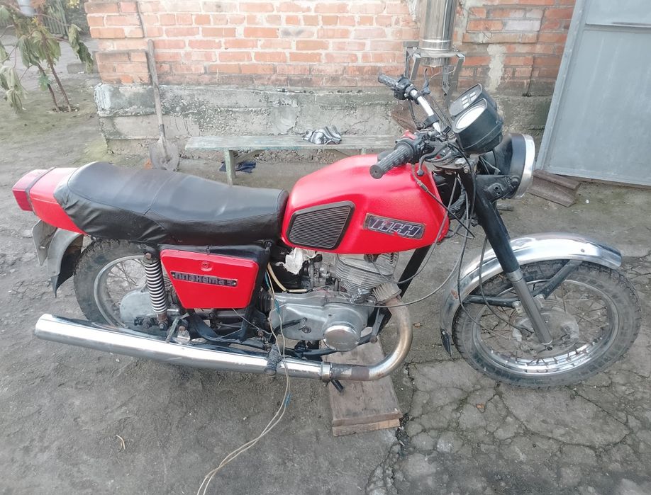 Планета 5 з документами на повному ходу