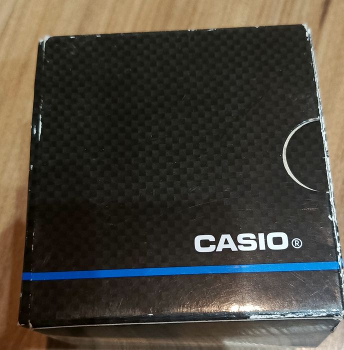 Zegarek Casio W213 czerwony.
