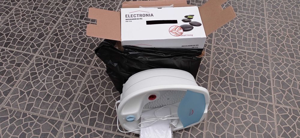 Massajador  de água para pés