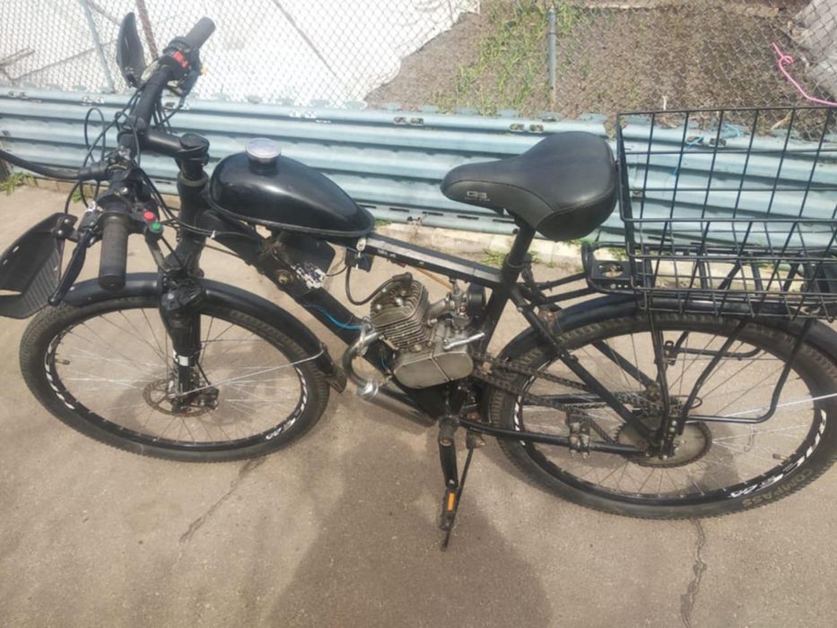 Моторка,дирчик ,веломопед