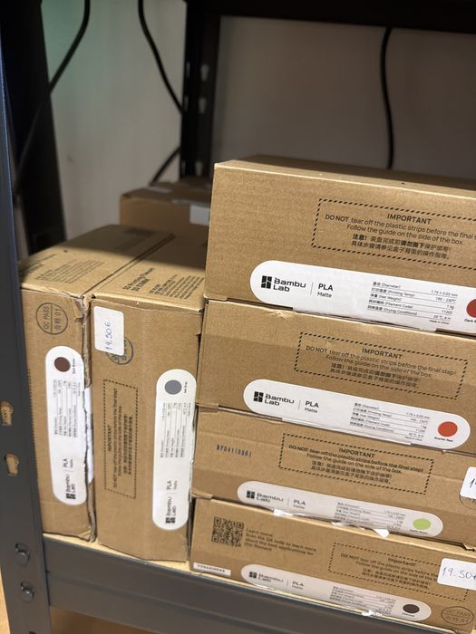 Filamentos elegooo e bambu