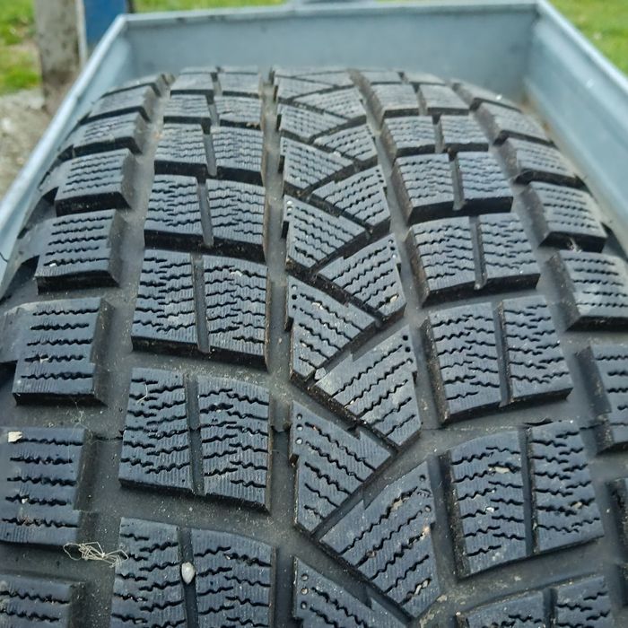 Sprzedam opony zimowe używane