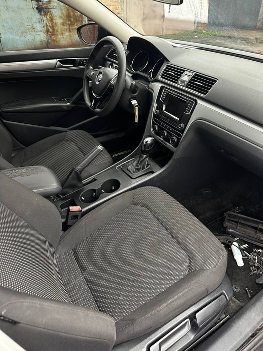 Разборка шрот запчастини Volkswagen passat  b7 ɓ8 NMS