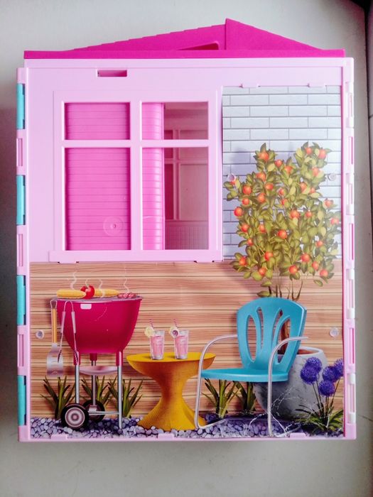 Barbie - Various Items.437154520320583684