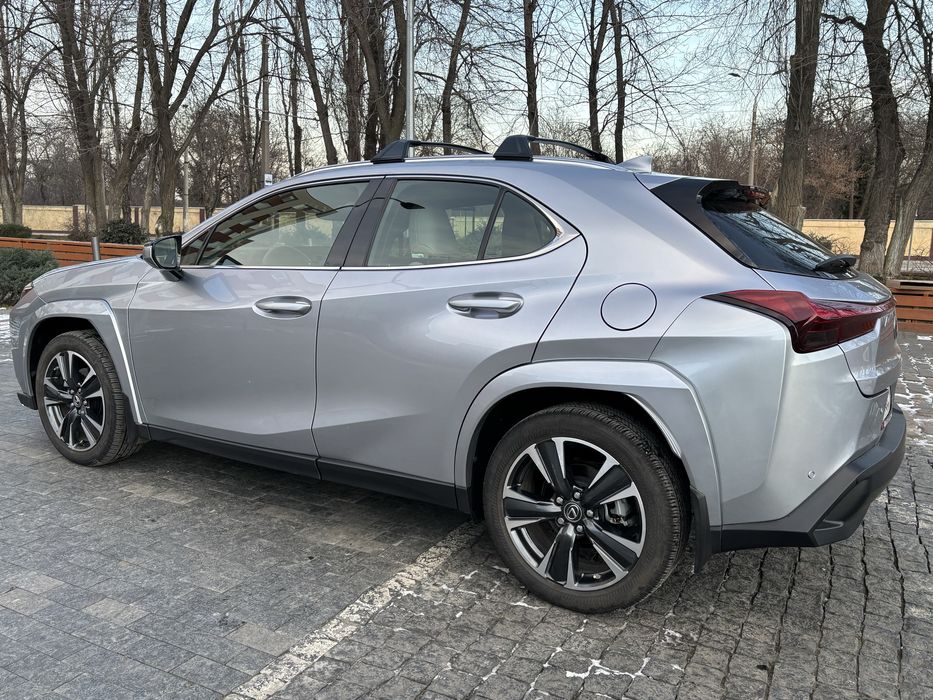 Lexus ux 250h 2023