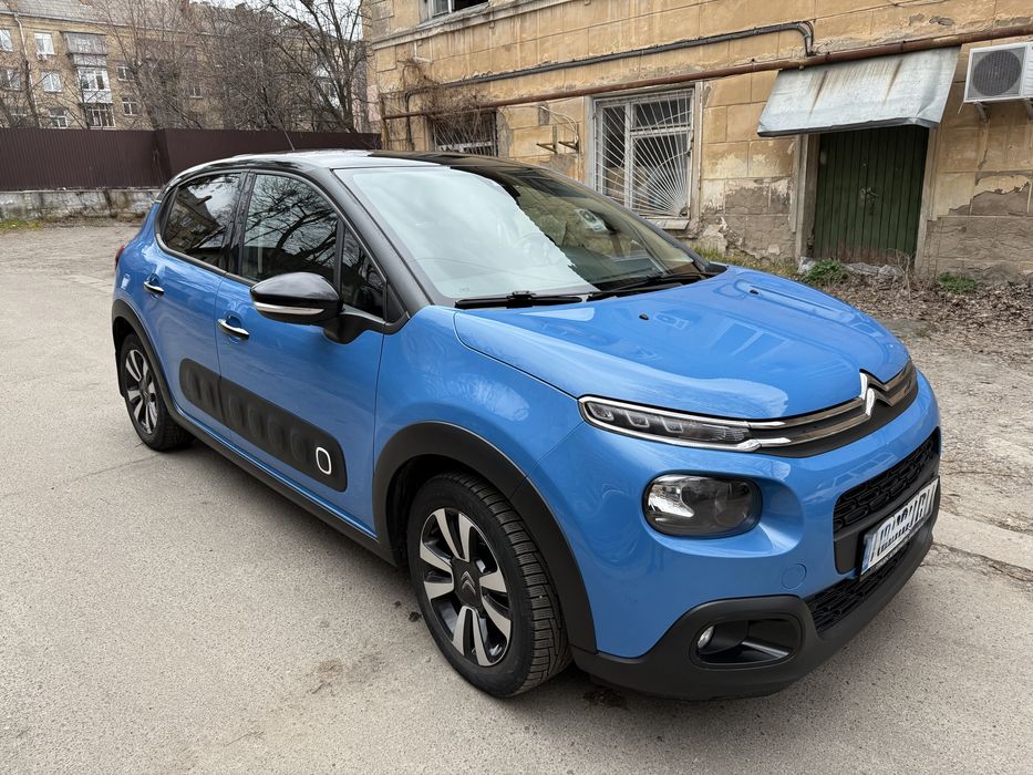 Продаю автомобіль