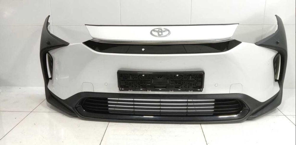 БАмпер Toyota bZ4X розборка шрот