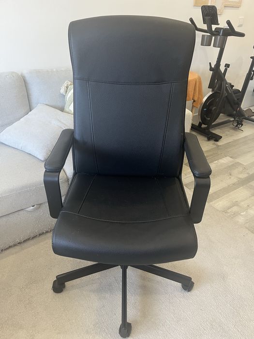 Cadeira de Escritório Ergonómica IKEA – Como Nova